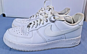 Nike Air Force 1 07 Low Triple White Mens Size 10 Shoes Sneakers CW2288-111 AF1